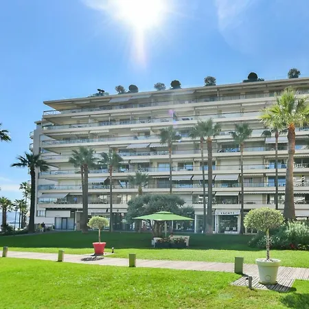 Apartment Luxurious With Terrace 6p - 3br - Grand *